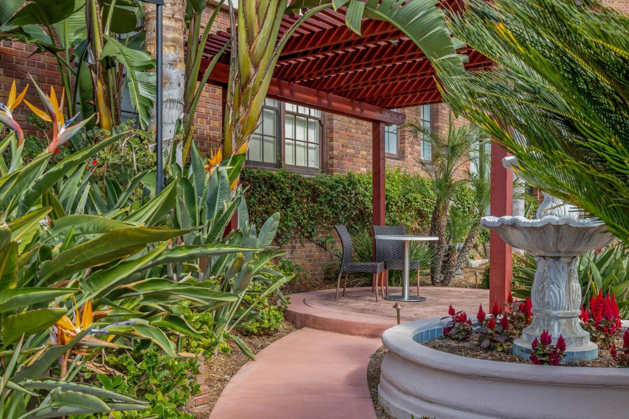 Inn At The Park San Diego Exterior foto